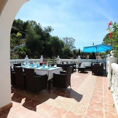 Delightful 5 Bed In Fuengirola Costa Del Sol * Malaga