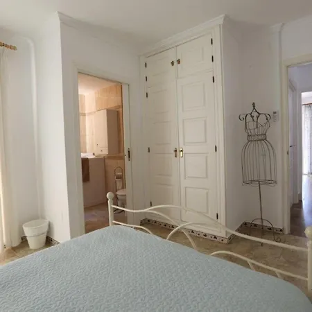 Delightful 5 Bed In Fuengirola Costa Del Sol Villa Malaga