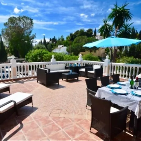 Delightful 5 Bed In Fuengirola Costa Del Sol