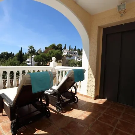 Delightful 5 Bed In Fuengirola Costa Del Sol Málaga
